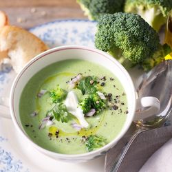 Brokkolisuppe