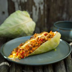 Gefüllter Spitzkohl mit Quinoa