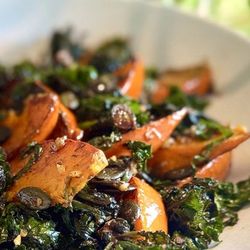 Flower Sprout Kürbis Knoblauch Pfanne