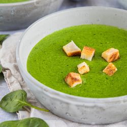 Spinat-Suppe