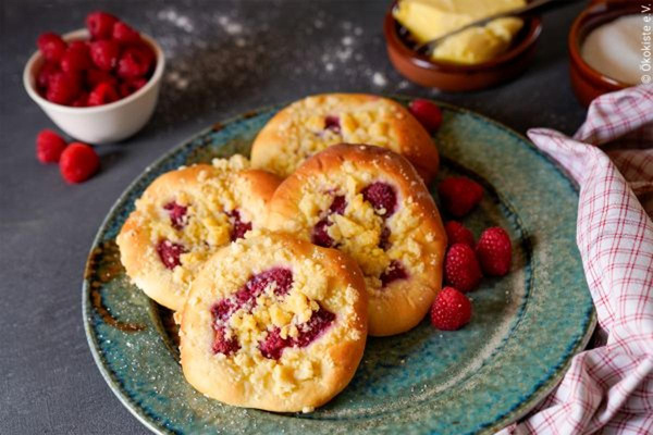 Produktfoto zu Rezept: Beeren-Streuseltaler (4 Portionen)
