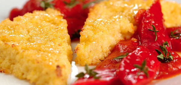 Hirse-Polenta mit Paprika-Ragout