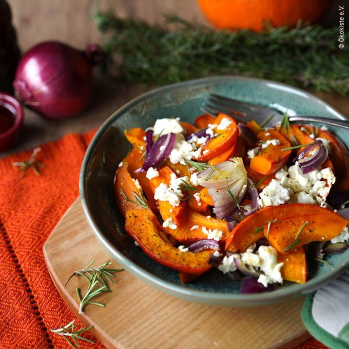 Rezept: Ofen-Kürbis mit Feta (2 Portionen)