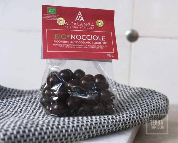 Produktfoto zu Haselnüsse Zartbitterschokolade