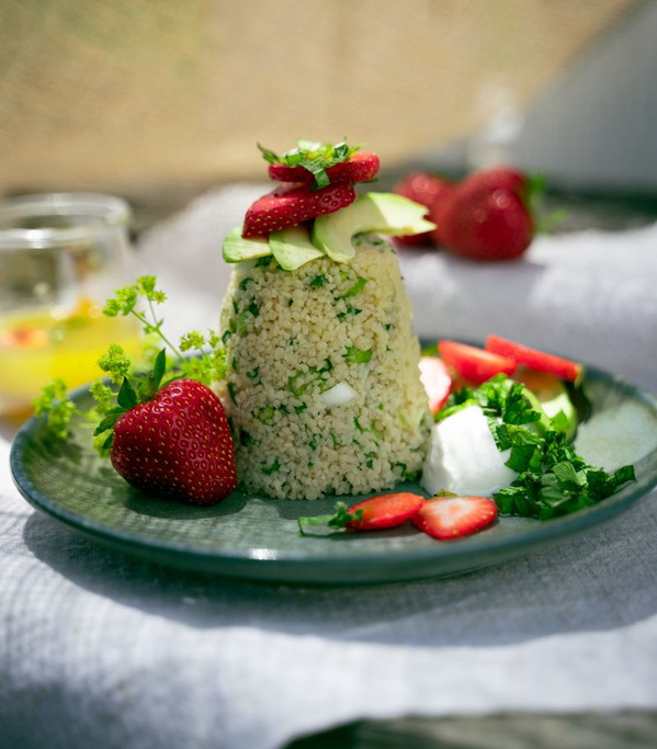 Couscous mit Erdbeeren
